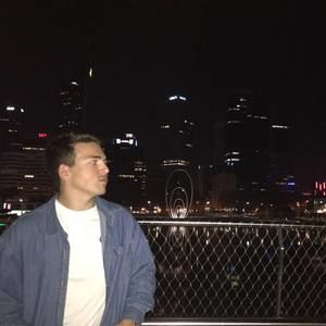 Meet your Posher, Liam